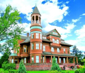 Fairlawn Mansion and Museum